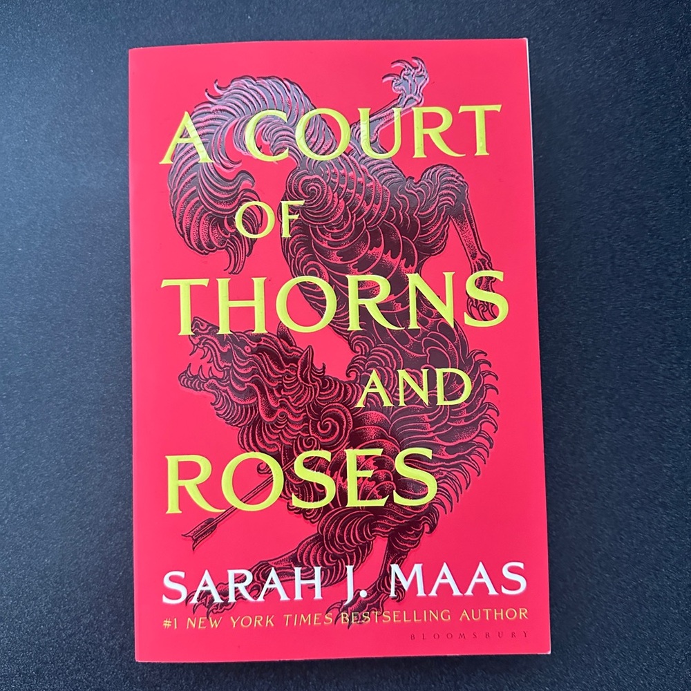 A Court of Thorns and Roses Book